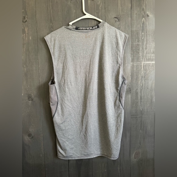 Under Armour Gray Performance Tank Top - Picture 3 of 3